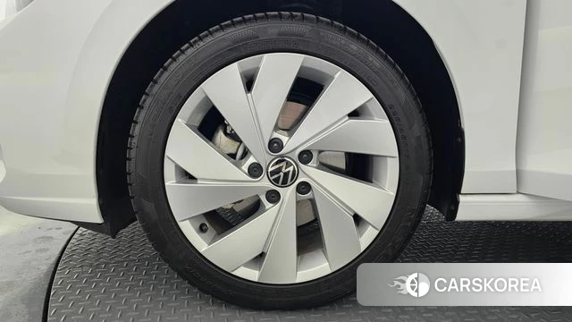 Volkswagen Golf 8th Generation id 3921563 из Кореи 15