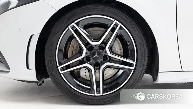 Mercedes-Benz A-Class W177 id 3681029 из Кореи 15