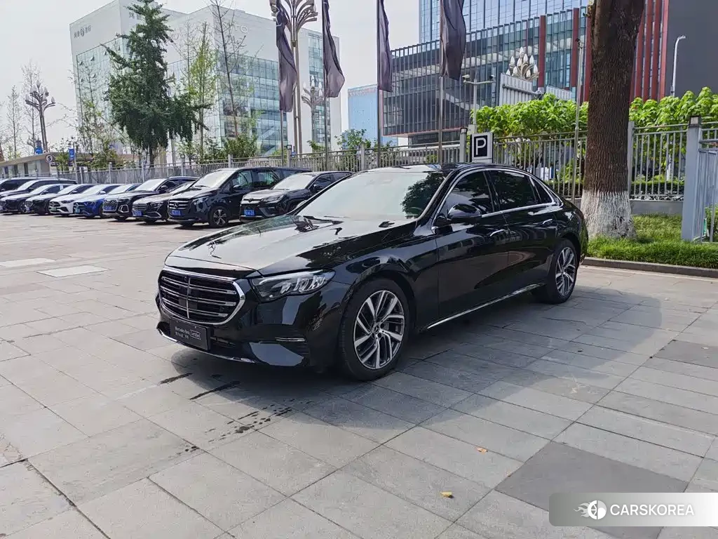 Mercedes-Benz E-Class id 4680508 из Китая 29