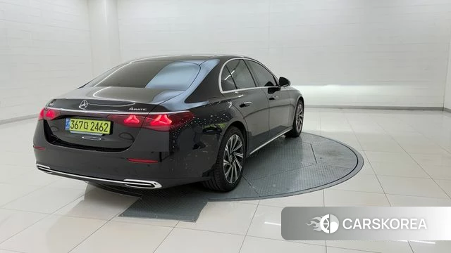 Mercedes-Benz E-Class W214 id 4400816 из Кореи 15