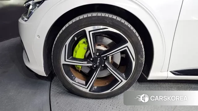 Kia EV6 id 3452640 из Кореи 15