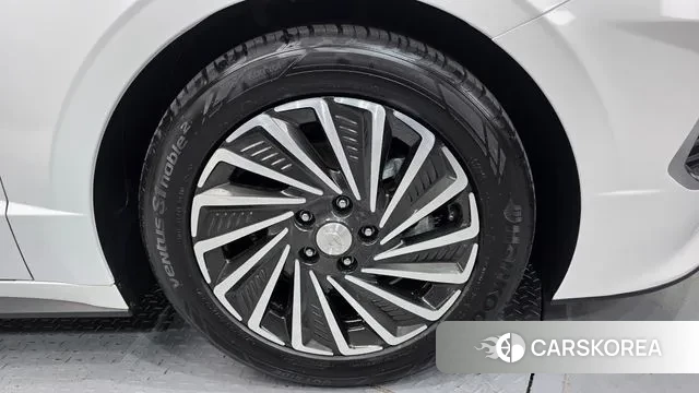 Hyundai Sonata Hybrid (DN8) id 3582727 из Кореи 15