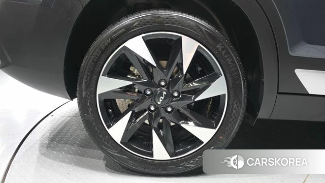 Kia Seltos id 4541392 из Кореи 15