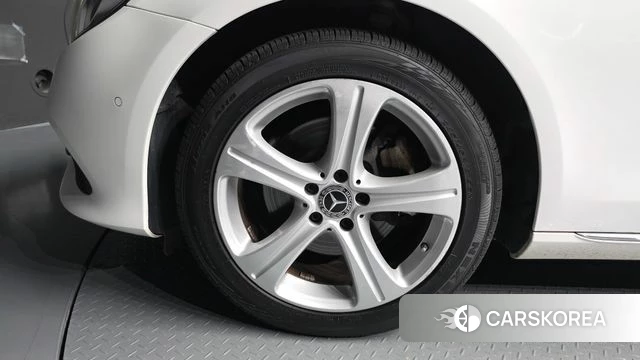 Mercedes-Benz E-Class W213 id 4776506 из Кореи 15