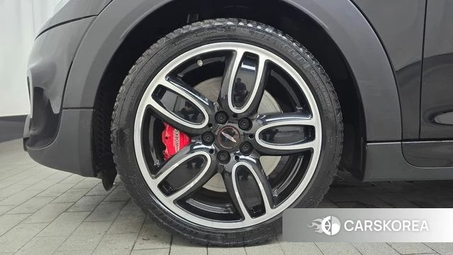 Mini Cooper S id 4410407 из Кореи 27