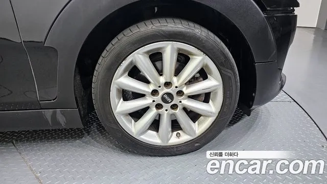 Mini Cooper Clubman id 2916360 из Кореи 15