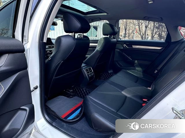 Honda Accord id 3889795 из Китая 10