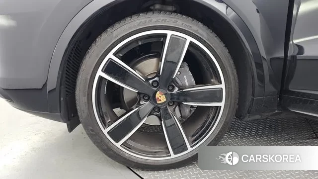 Porsche Cayenne (PO536) id 3037176 из Кореи 15