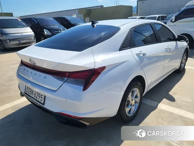 Hyundai Avante (CN7) id 3021392 из Кореи 14