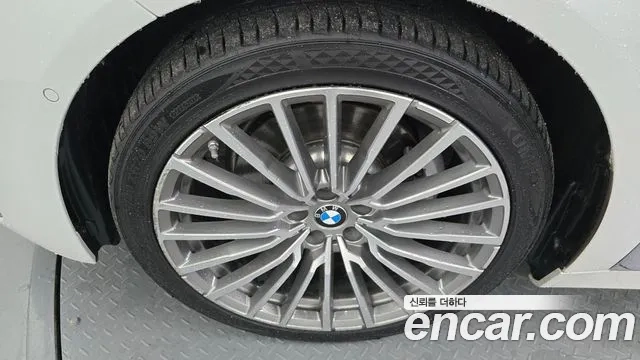 BMW 7 Series (G11) id 2936897 из Кореи 15