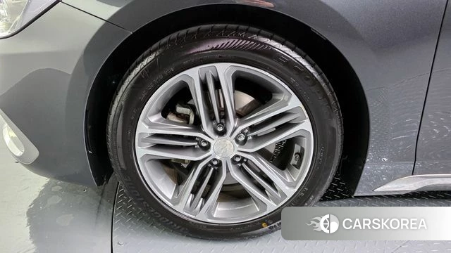 Hyundai Grandeur IG id 3801131 из Кореи 15