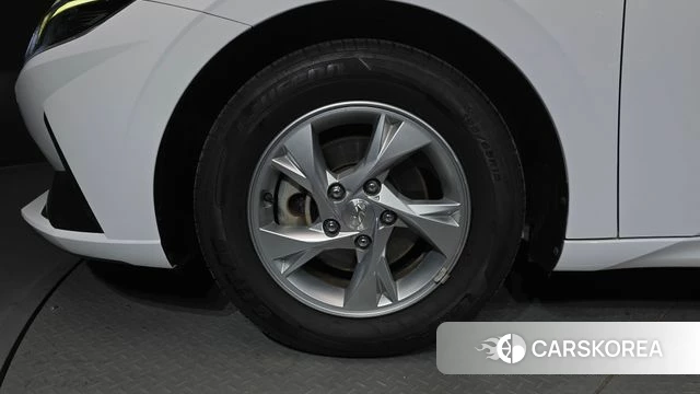 Hyundai Avante (CN7) id 4614802 из Кореи 15