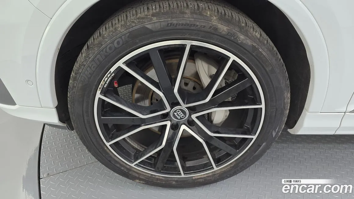 Audi Q7 (4M) id 2098880 из Кореи 10