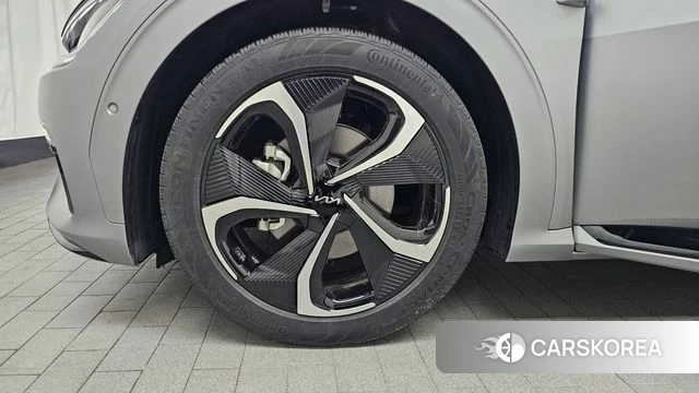 Kia EV6 id 3891341 из Кореи 15