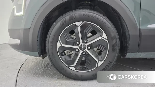 Kia Di Ol Nu Niro id 3596935 из Кореи 15