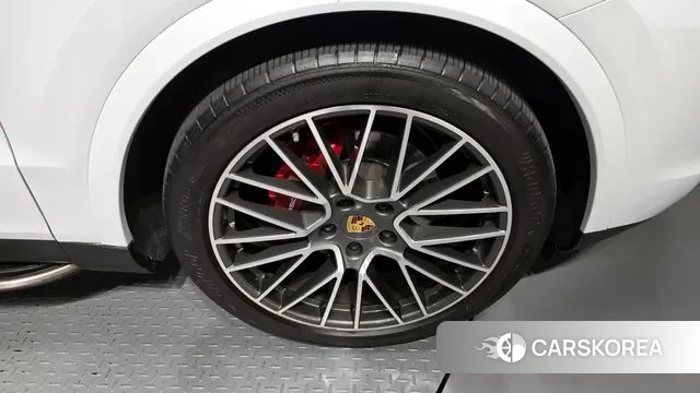 Porsche Cayenne (PO536) id 3258892 из Кореи 15