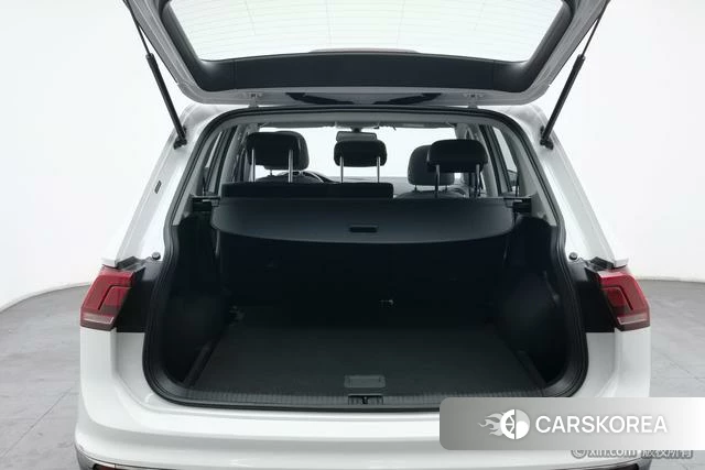 Volkswagen Tiguan L id 4210203 из Китая 19