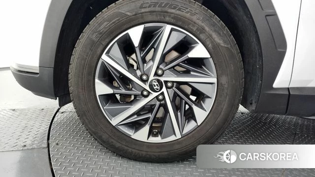 Hyundai Tucson (NX4) id 3897706 из Кореи 15