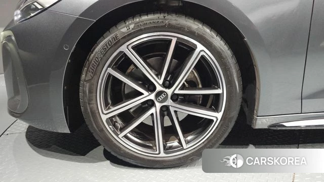 Audi A5 (B10) id 4474077 из Кореи 30