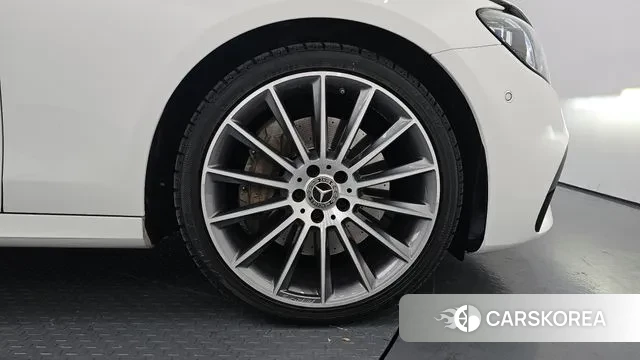Mercedes-Benz E-Class W213 id 3508324 из Кореи 15