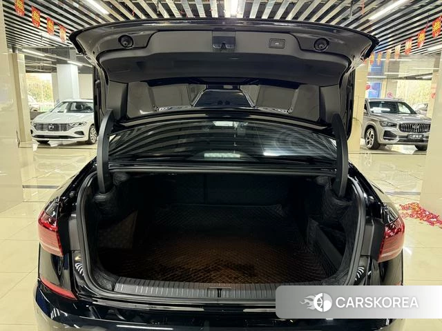 Volkswagen Passat id 4258195 из Китая 19