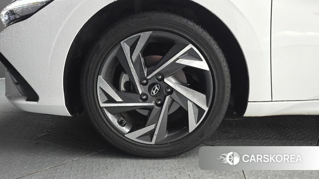 Hyundai The New Avante (CN7) id 4280711 из Кореи 15
