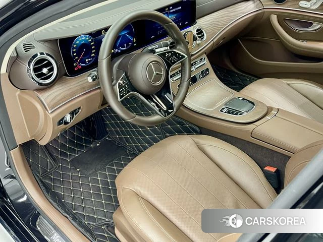 Mercedes-Benz E-class id 4279356 из Китая 16