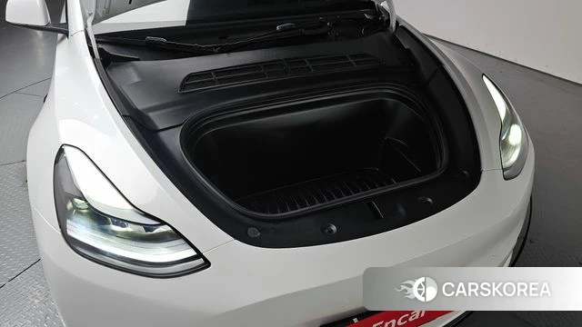 Tesla Model Y id 4549275 из Кореи 28