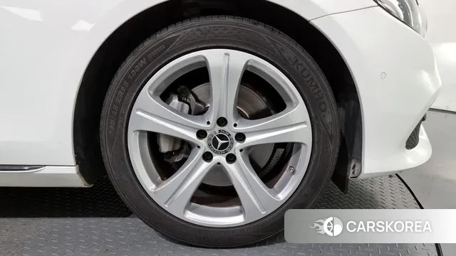 Mercedes-Benz E-Class W213 id 3019039 из Кореи 15