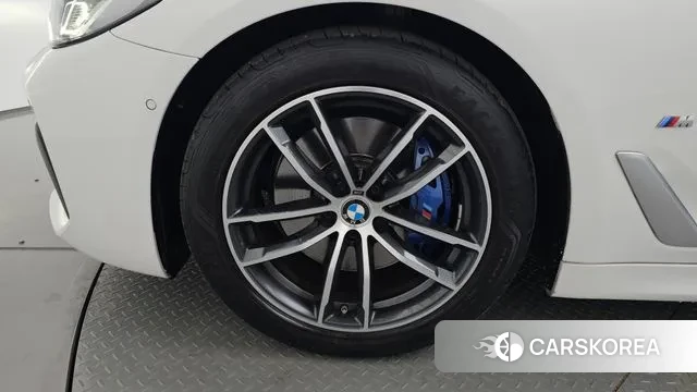 BMW 5 Series (G30) id 3472483 из Кореи 15