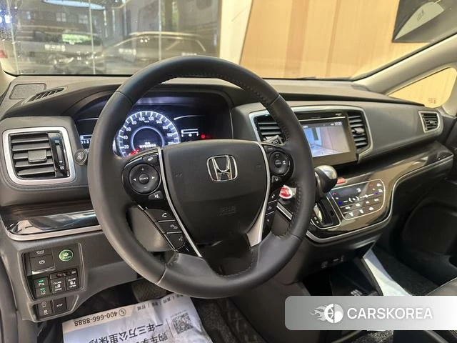 Honda Odyssey 2018 Белый из Китая, фото 6