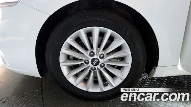 Kia Come New K7 id 2937354 из Кореи 15