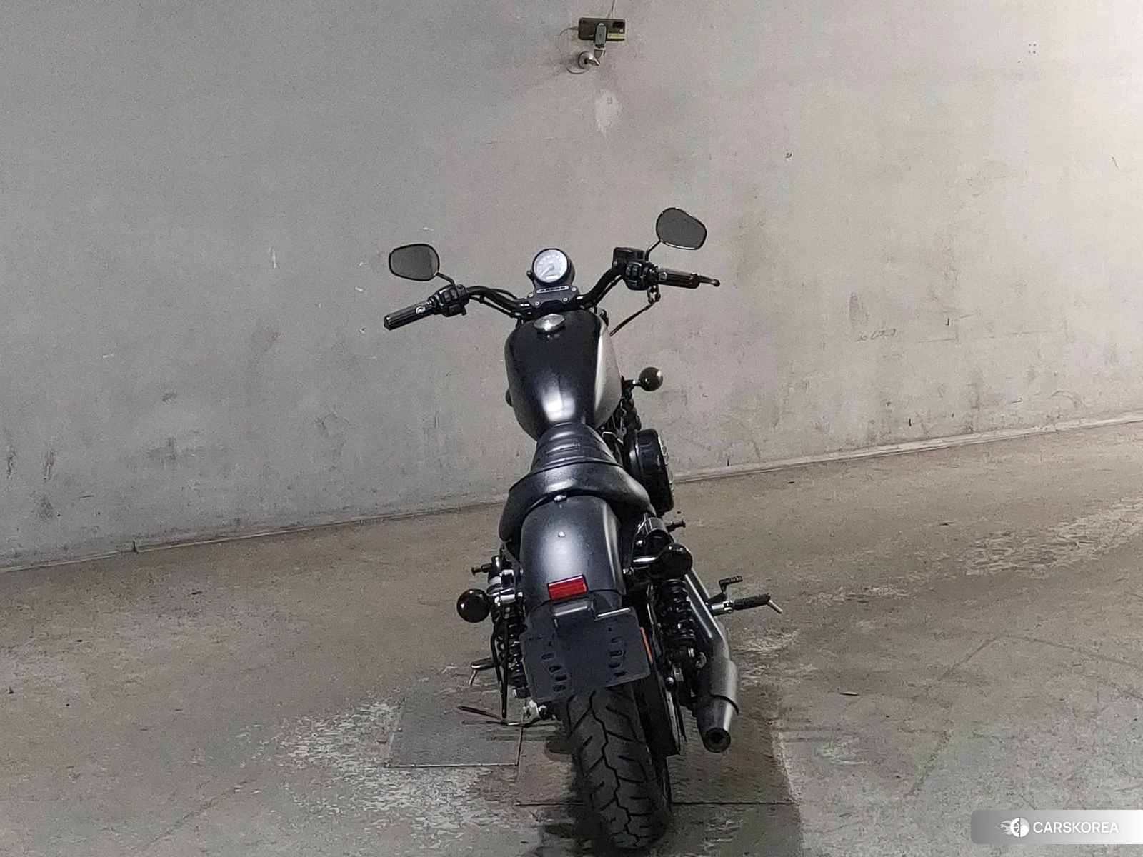 Harley-Davidson Sportster XL883N 2019 из Японии, фото 2