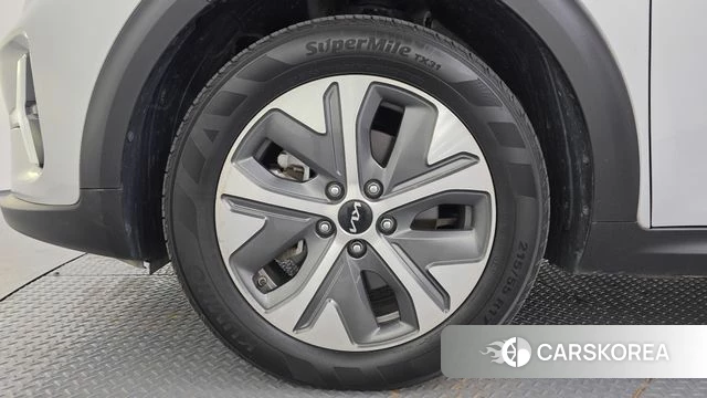 Kia Niro Plus id 4763631 из Кореи 25