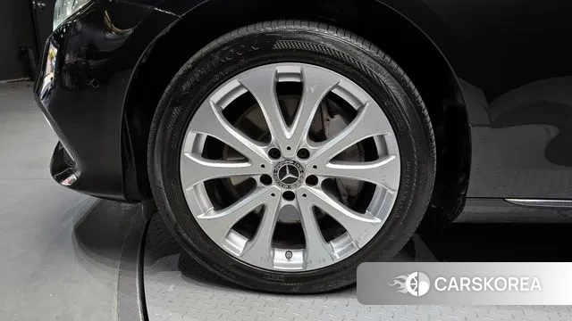 Mercedes-Benz E-Class W213 id 3601759 из Кореи 15