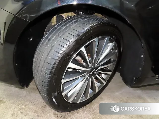 Kia Come New K7 id 3595419 из Кореи 15