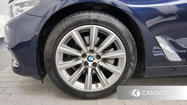 BMW 5 Series (G30) id 3728240 из Кореи 15