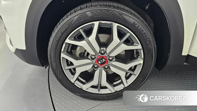 Kia Seltos id 4429340 из Кореи 26