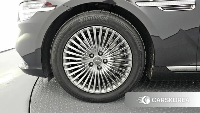 Genesis G90 id 4196897 из Кореи 28