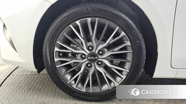 Kia The New K3 2nd generation id 4282156 из Кореи 28