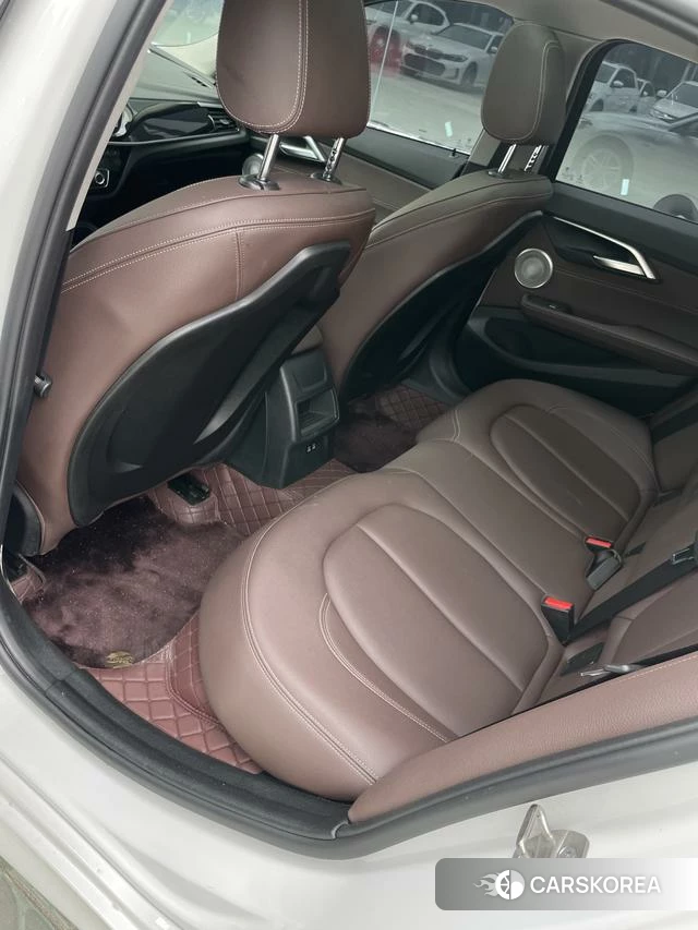 BMW 1 series id 4227293 из Китая 22