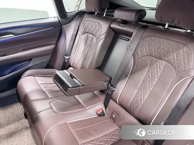 BMW 6 Series GT (G32) 2022 Черный из Кореи, фото 5