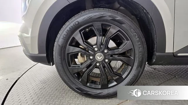 Hyundai Venue id 3402493 из Кореи 15