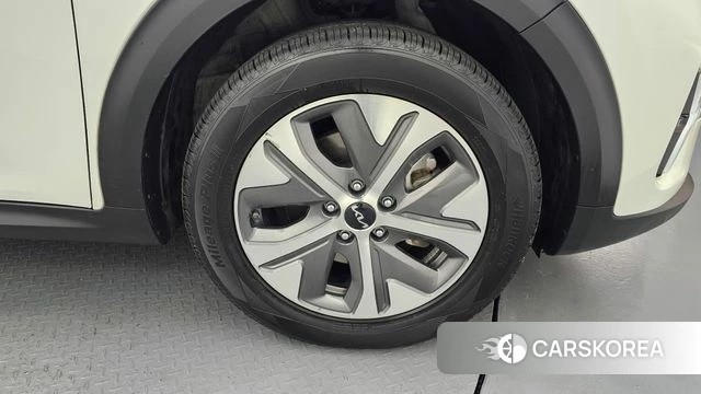 Kia Niro Plus id 3851448 из Кореи 15