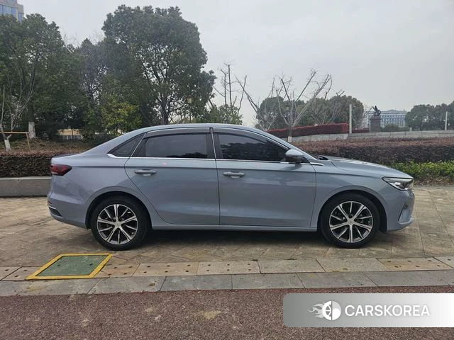 Geely Automobile Emgrand id 4236818 из Китая 7