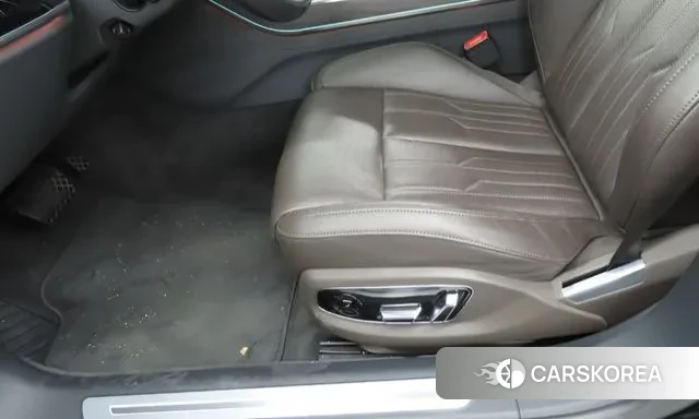 Audi A8 (D5) 2021 Черный из Кореи, фото 5