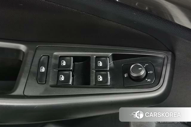 Volkswagen Bora id 4210276 из Китая 19