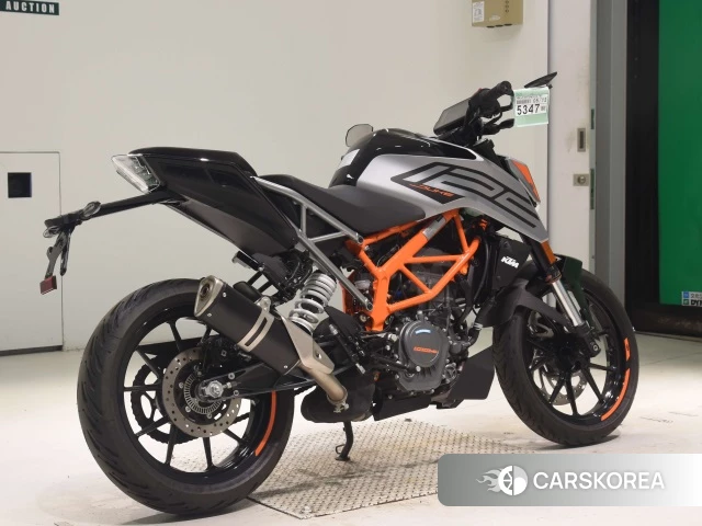Проданный KTM 125 DUKE 2022 из Японии, фото 3