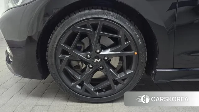 Hyundai Avante AD id 3583588 из Кореи 15