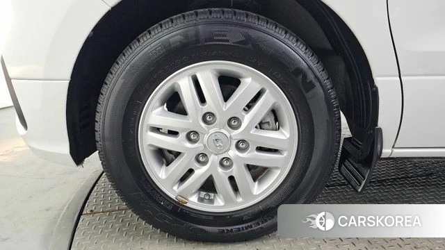 Hyundai The New Grand Starex id 4188251 из Кореи 15